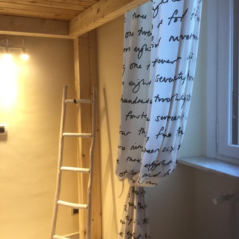Au Petit Bonheur Apartamento Génova Quarto foto