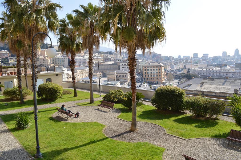 Au Petit Bonheur Apartamento Génova Exterior foto